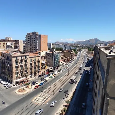 Le Di Nick Corso Dei Mille 175 Palermo